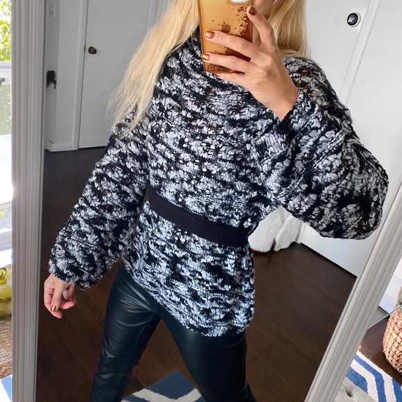 🖤 ZARA GREY BLACK CHUNKY KNIT PERFORATED BELTED SWEATER! - Picture 2 of 16